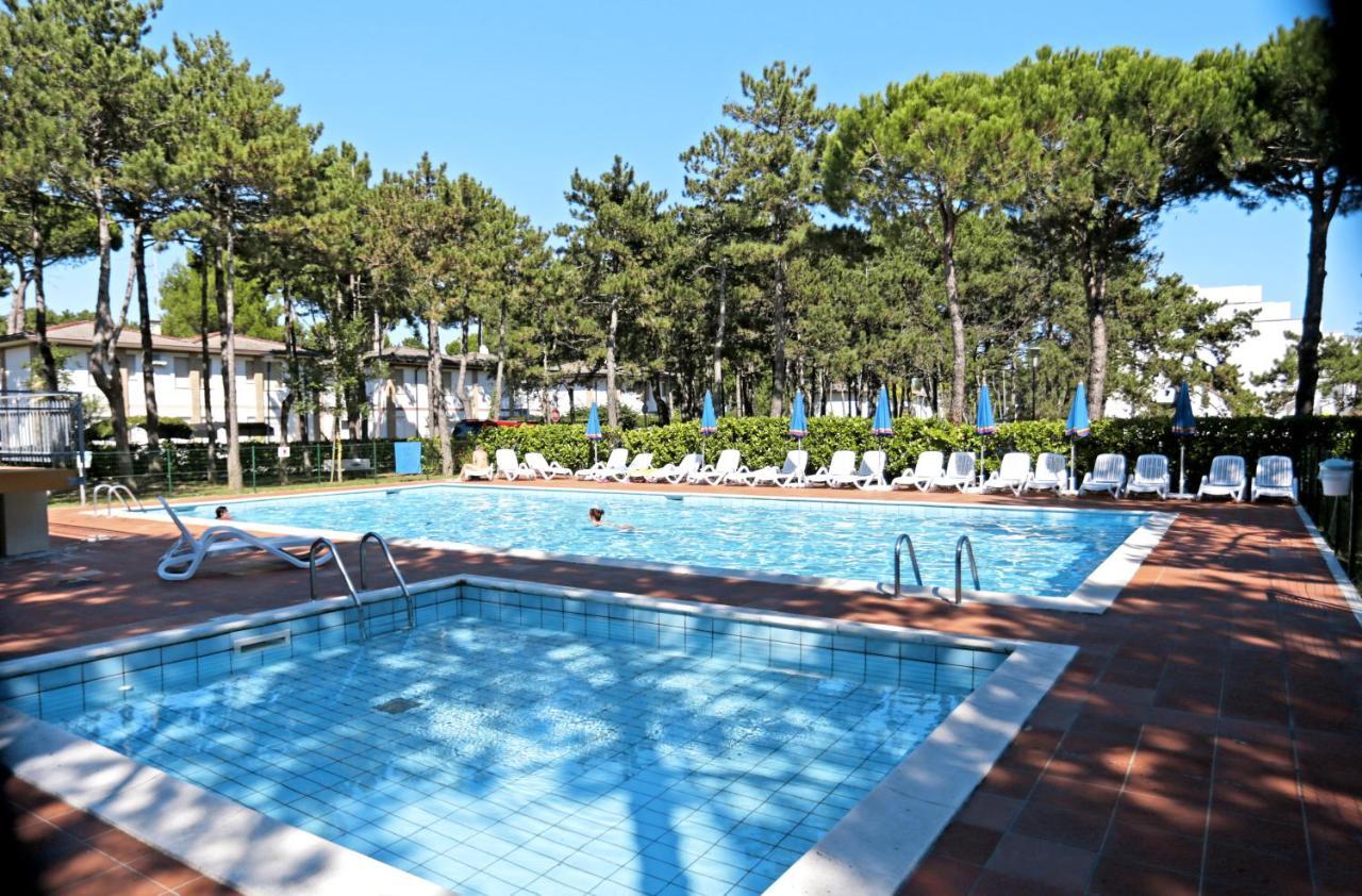Rialto Apartment Bibione Exterior photo